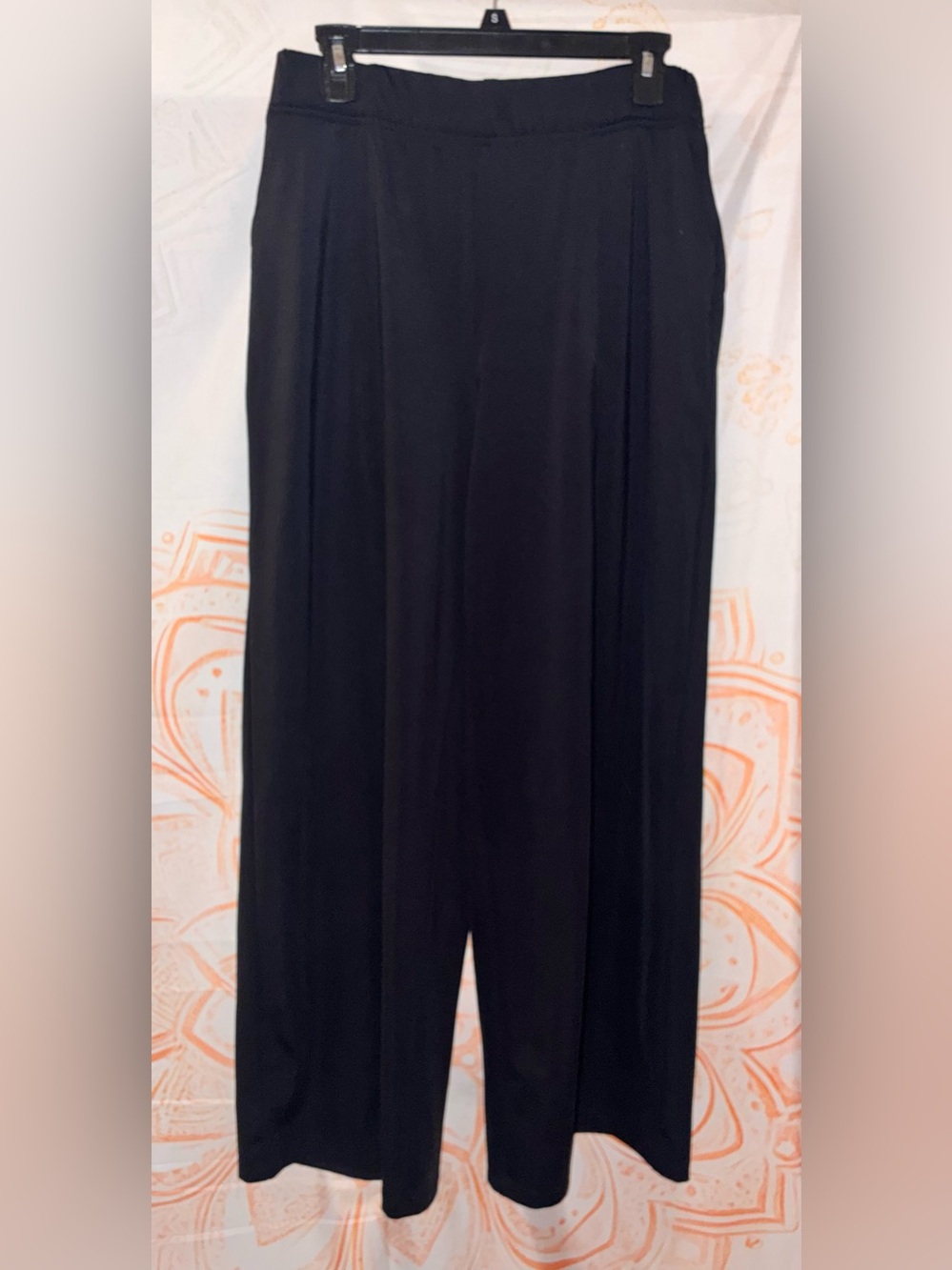 Yogalicious Lux Black Flared Leggins w/ Old Navy Power Soft Wide Leg Pants XL